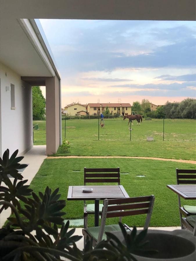 Отель I Broletti Del Garda Pacengo Di Lazise Экстерьер фото