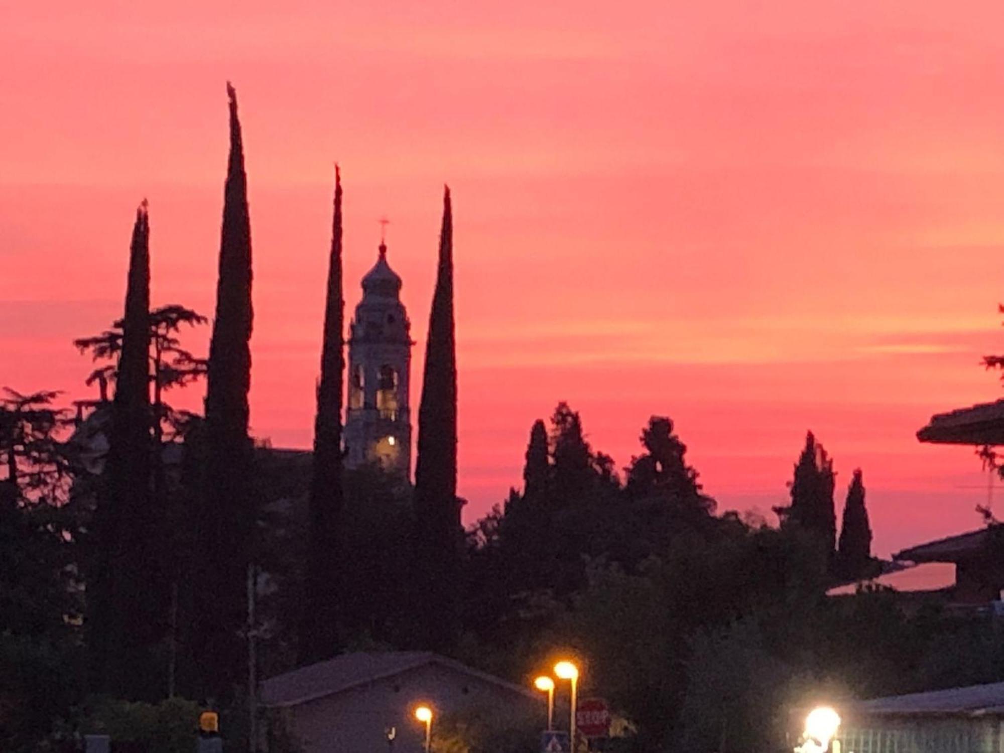Отель I Broletti Del Garda Pacengo Di Lazise Экстерьер фото