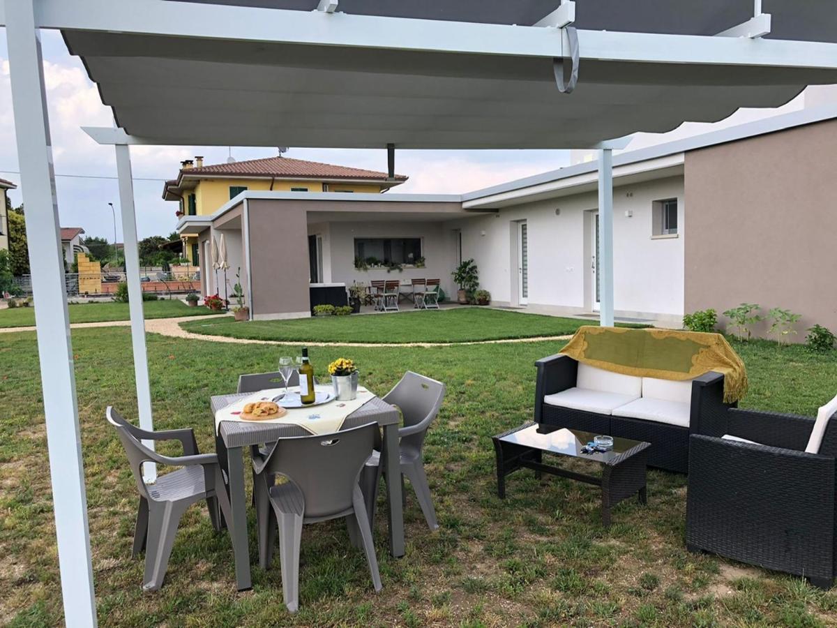 Отель I Broletti Del Garda Pacengo Di Lazise Экстерьер фото